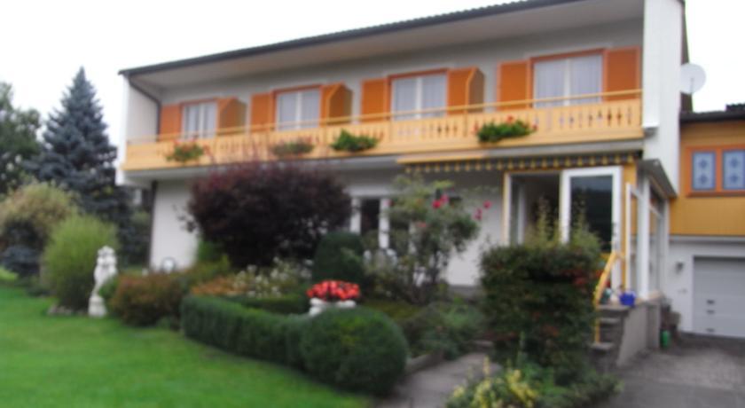Fruehstueckspension Haus Golker Seeboden Habitación foto